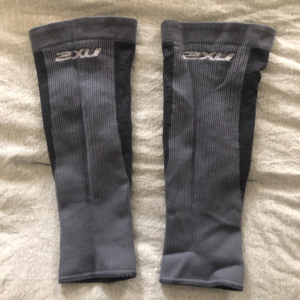 2XU Calf Compression Sleeves